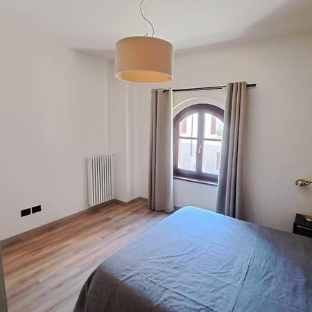 Domus Acaja Apartment Pinerolo Bagian luar foto