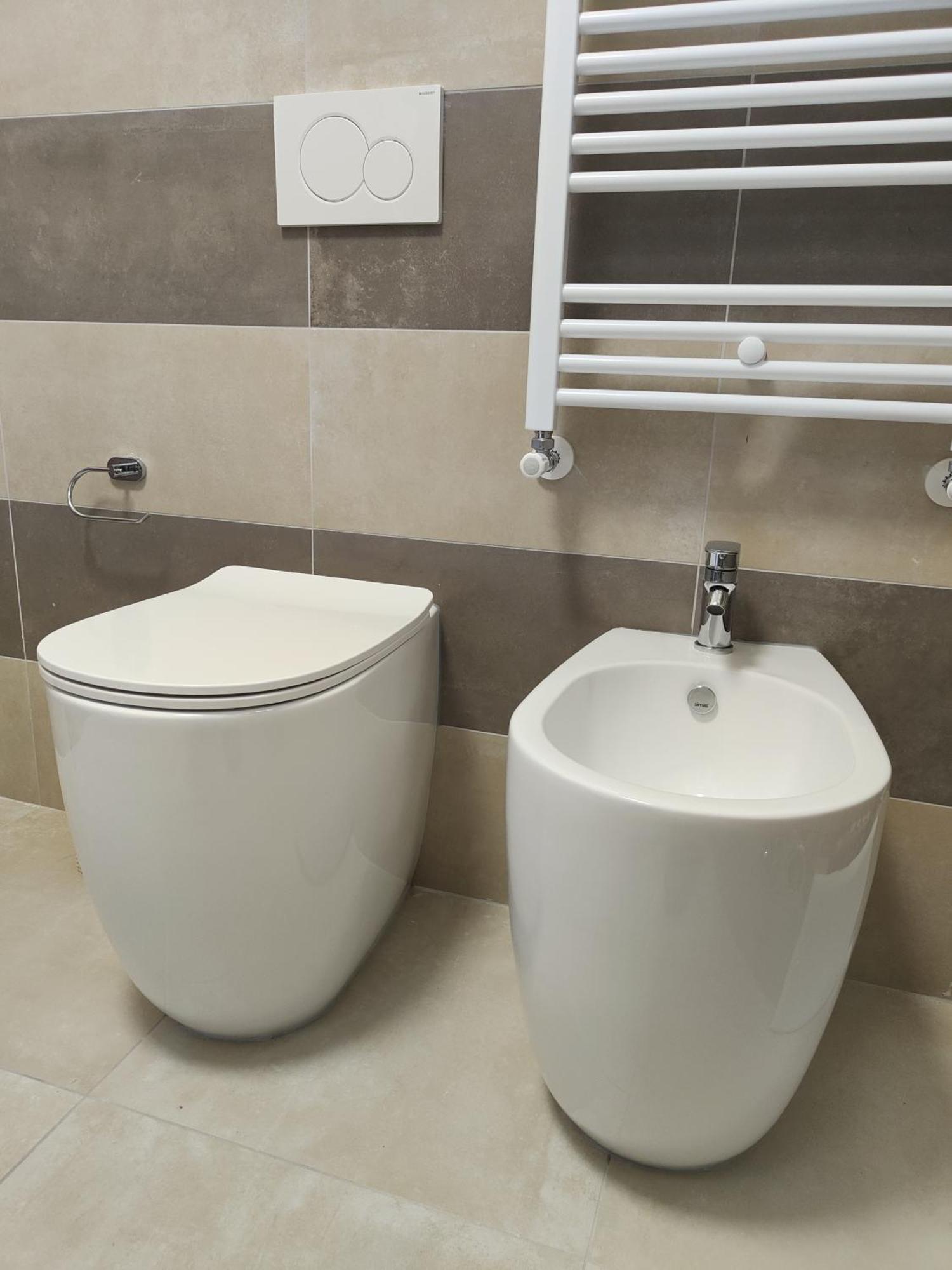 Domus Acaja Apartment Pinerolo Bagian luar foto
